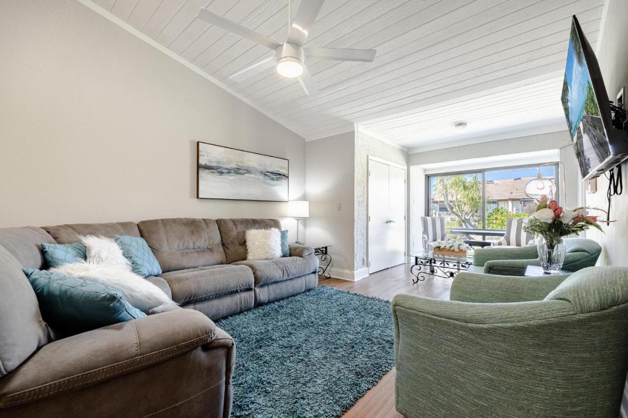 Association, Tennis Courts And Pool, Sleeps 4 - Cinnamon Cove Cozy Condo Fort Myers Zewnętrze zdjęcie